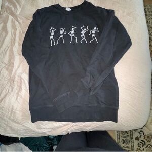 Men's Black Skeleton Graphic Sweatshirt